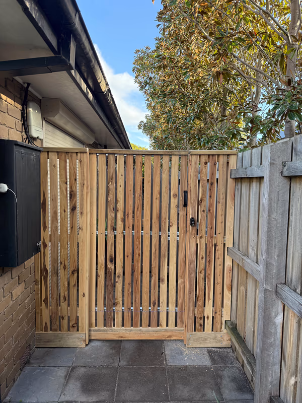 Fence and gate installation Melbourne example 3